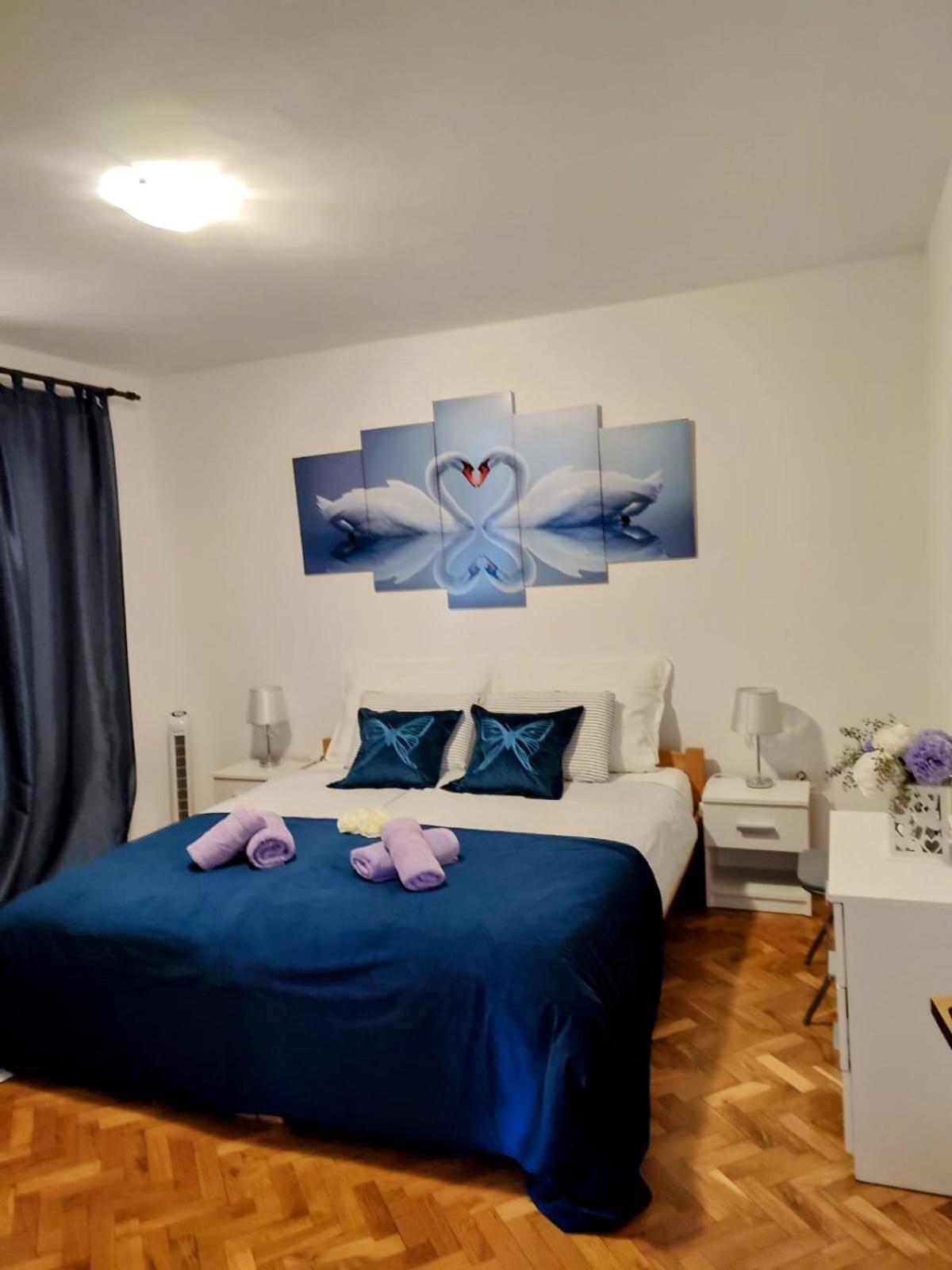 Apartman Mirela Rovigno Esterno foto